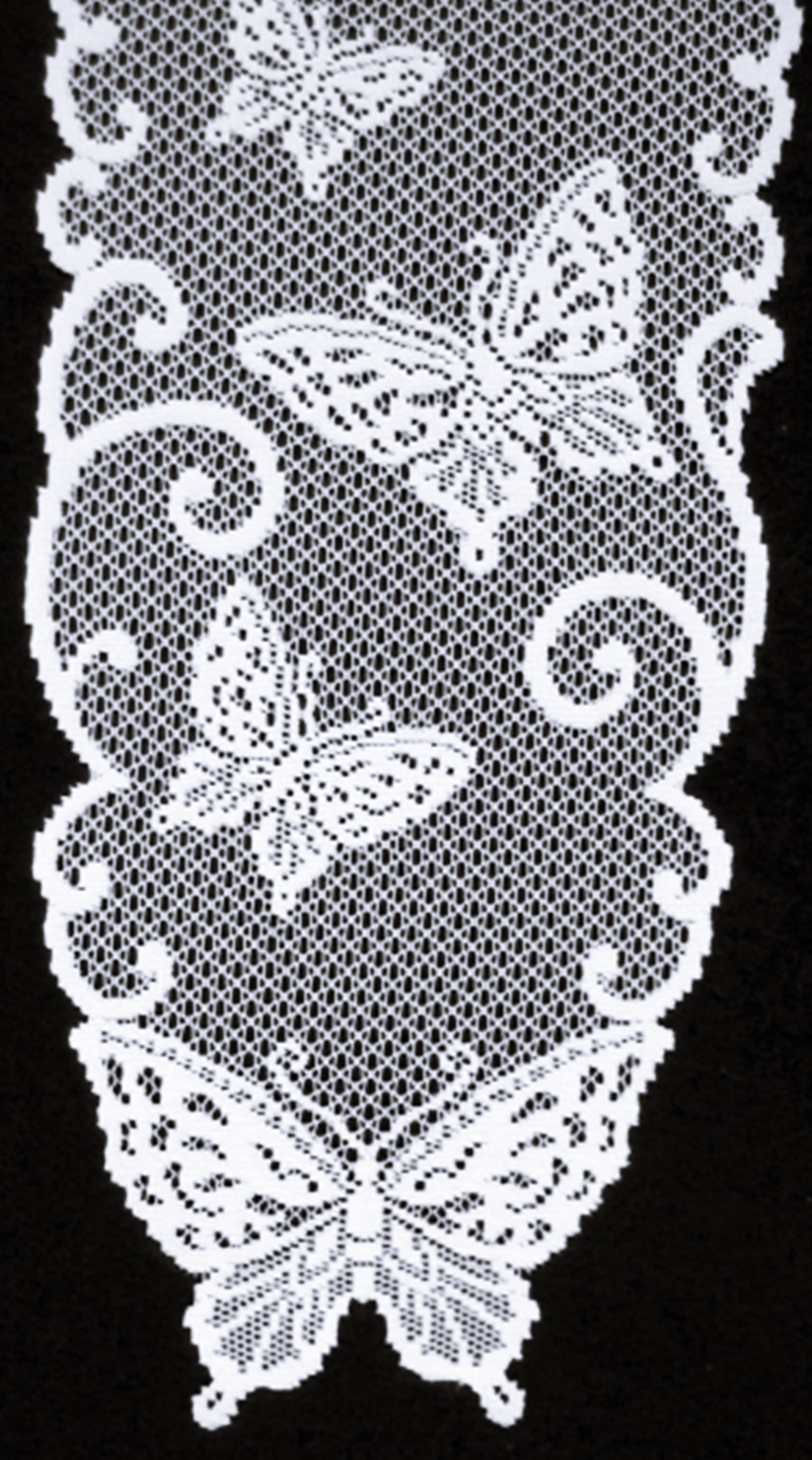 Quasimoon Vintage White Lace Style No.2 Table Runner (12 x 108)