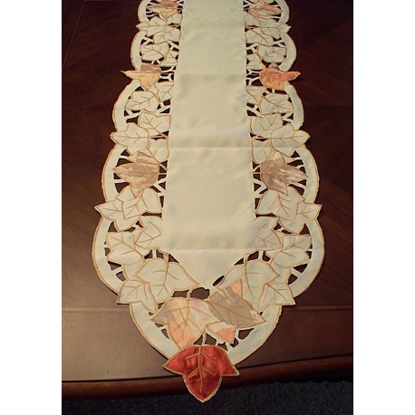 Table Runner Autumn Elegance 15x70 Cream Heritage Lace